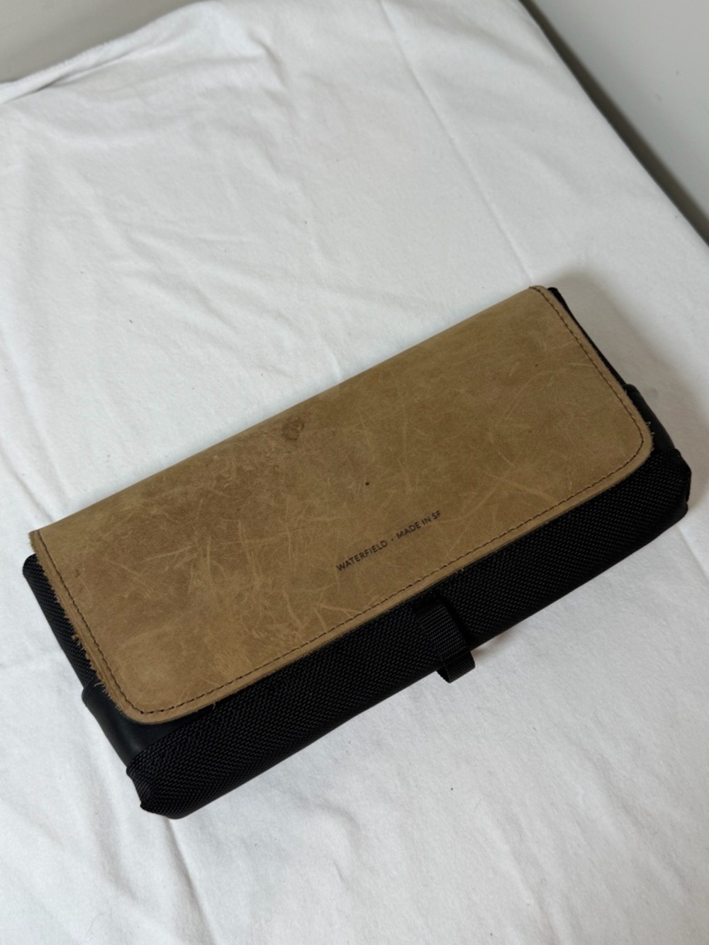 WaterField Designs Made in SF Leather CitySlicker Case for Nintendo Switch